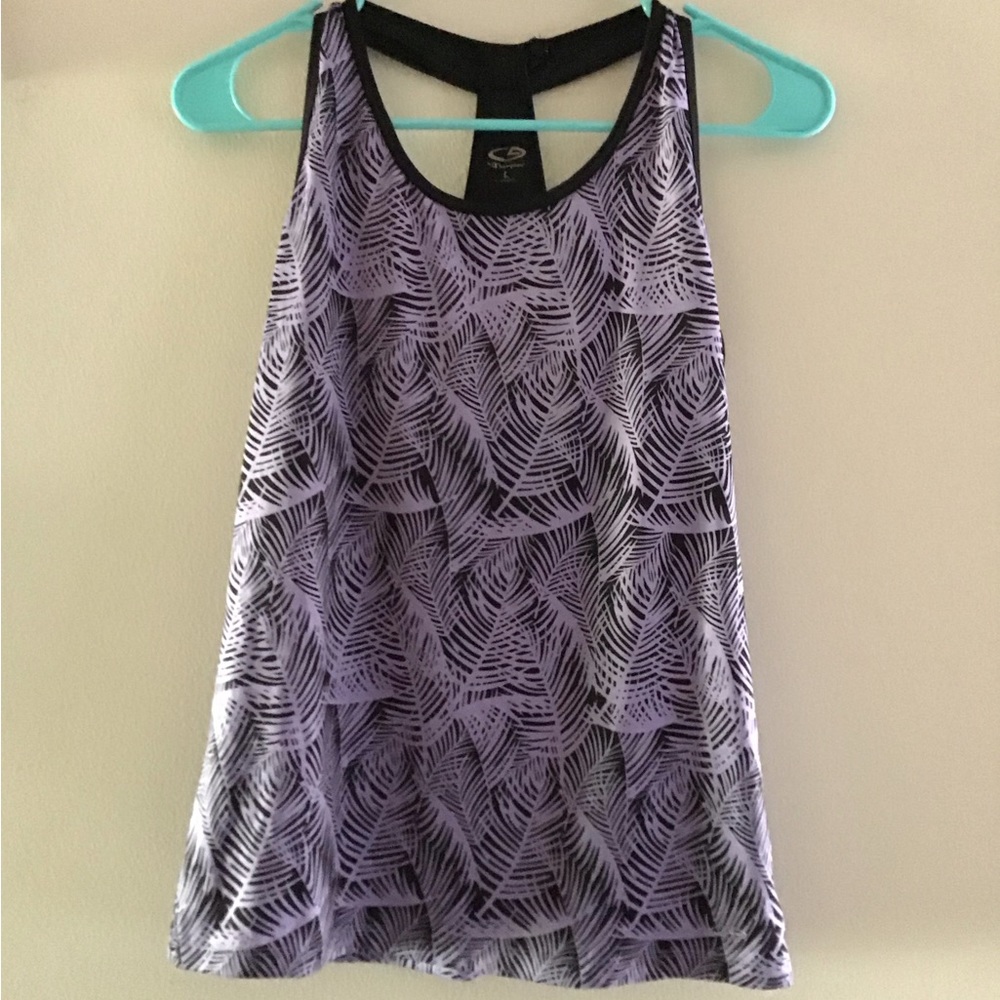 Women’s C9 Champion Women’s workout top.Size Large.